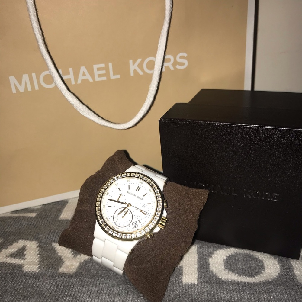 💯% Authentic Michael Kors White Watch